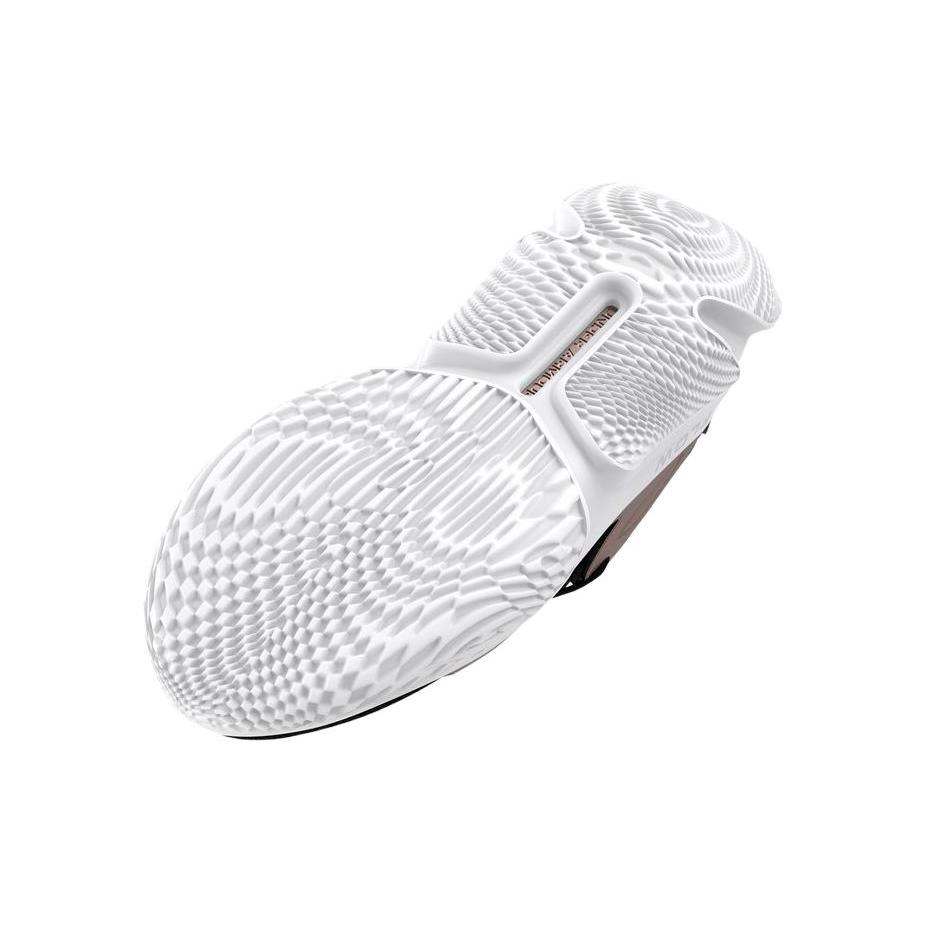 Under Armour Flow Breakthru 4 Cushioning Abrasion Resistant Cushioning, Wear Resistant Mid top Basketball Shoes Women's 3026641-003