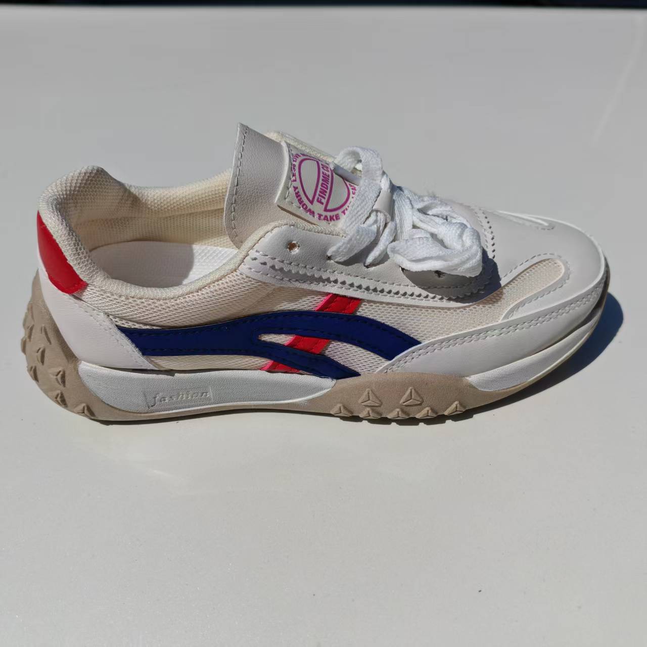 

Обувь женская новая обувь 2025 весна женская повседневная обувь инс студенческая трендовая обувь удобная обувь 40