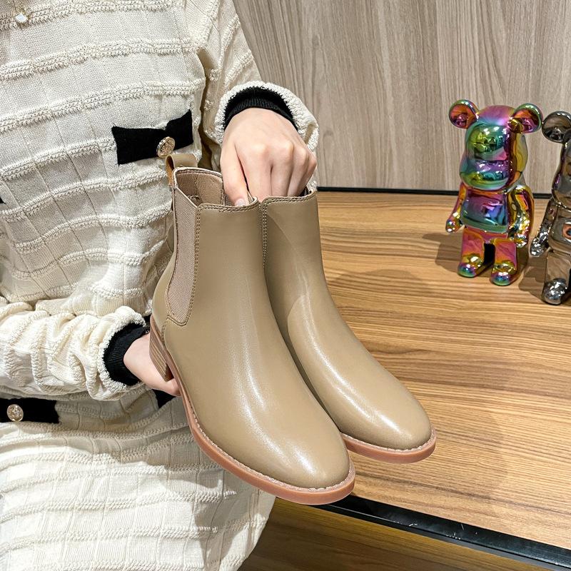 Fashion 2025 British Chelsea Boots Woman Stretch Slip On Round Toe Botas Feminina Autumn Winter Shoes Traf Low Heels Ankle Botines Mujer