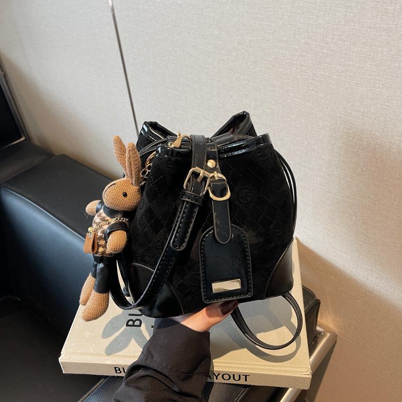 Bag Women's New Versatile Shoulder Bag Crossbody Bag