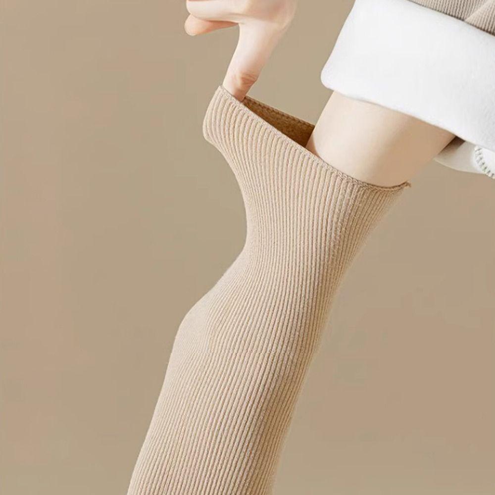 Solid Color Thick Plush Snow Sock Seamless Sleeping Socks Casual Mid Length Sock  for Women Mens