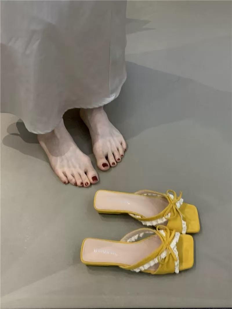 

Gentle fairy cool slippers female summer 2025 French sweet with skirt bow open toe with sandals 40 жёлтый