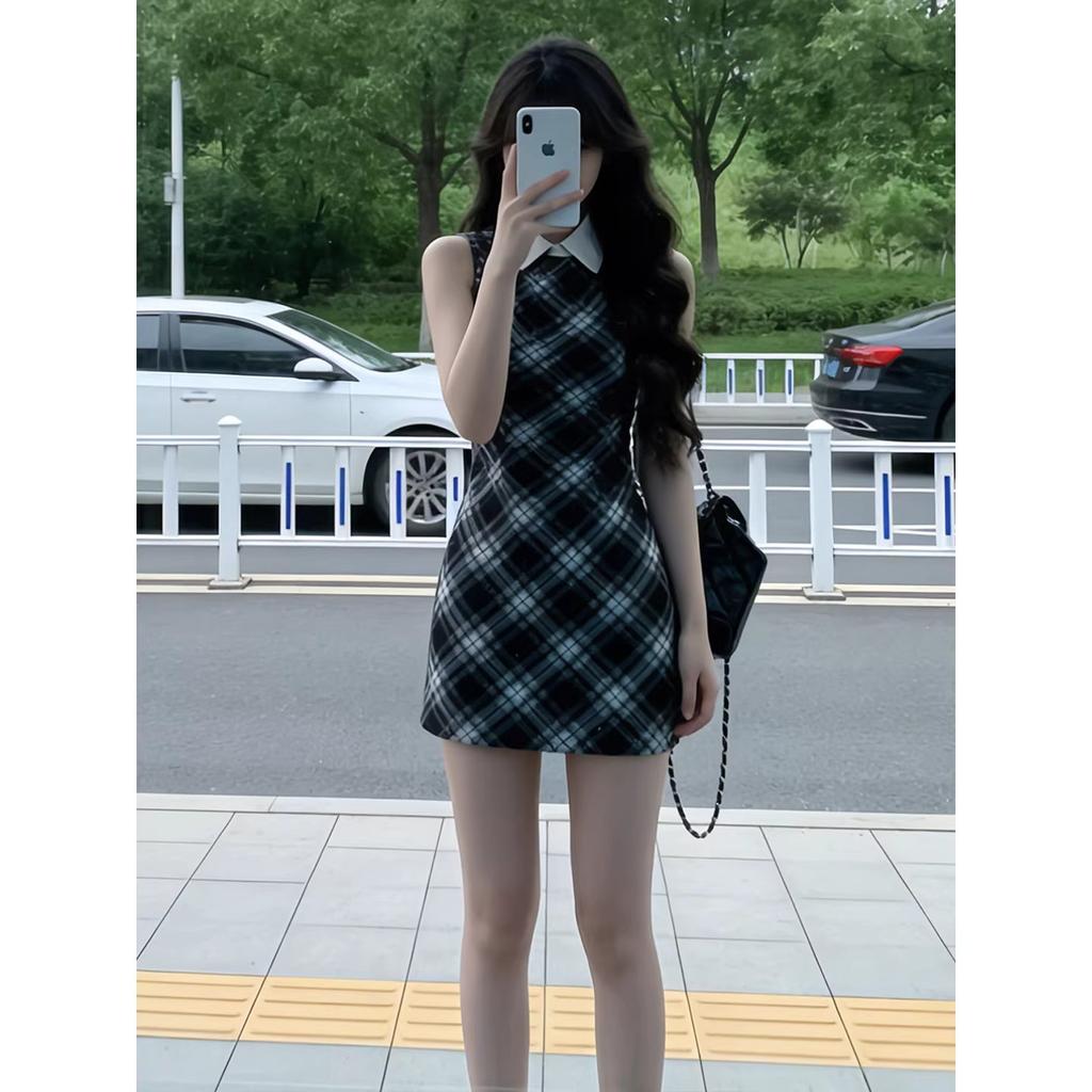 Korean Wear College Style Retro Plaid Sleeveless Temperament Dress, Especially Beautiful Waist Skirt 2026 Summer
