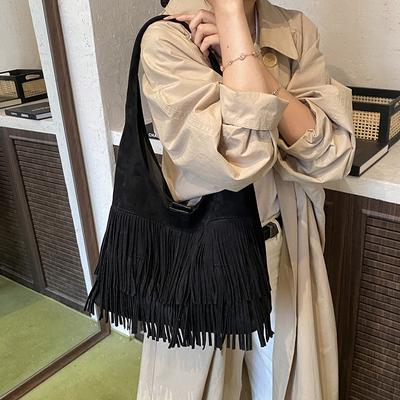 Large Capacity Retro Bag Women's New Fashion Underarm Bag Autumn Versatile Fringed Big Bag