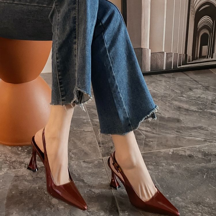 Poplar Forest with the Same Burgundy Sexy Bag Head Sandals Women's Rear Strap Patent Leather Versatile Thin Heel Pointed High Heels Women