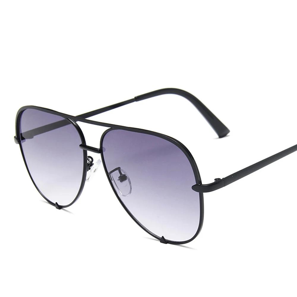 

Trendy Eye Protection Glasses Women/Men Designer Luxury Sun Glasses Perfect For Fashionable Women Retro Outdoor Driving