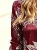 Fashionable women's printed shirt, with an elegant style and long-sleeved design. Suitable for daily wear as well as for dates.