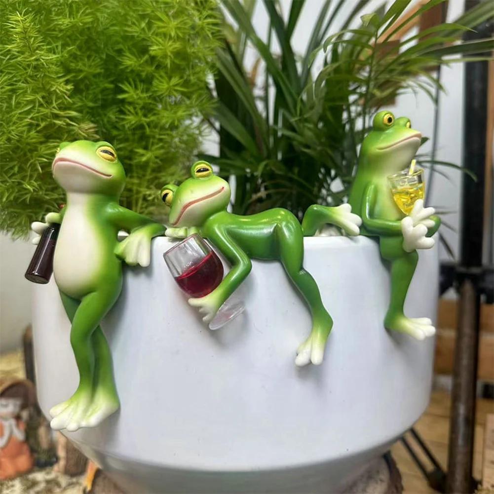 Resin Hanging Frog Figurine Planter Pot Decorations Funny Drinking Frog Statue Flower Pot Edge Animal Ornament Garden Decors