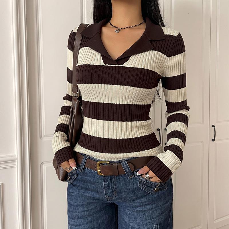 European AW 2026 Retro Knitwear: Women's Striped Lapel Slim Fit Sweater