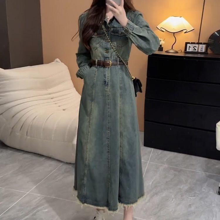 2025 Autumn Hong Kong Style Retro A-line Denim Dress: Slimming Waist-Cinch, Long Sleeve