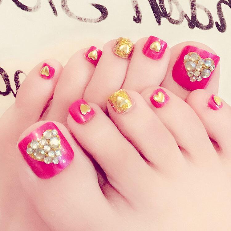 

Removable Pink Gold Toenail Patches - Stylish, Wearable, Finished False Toenails