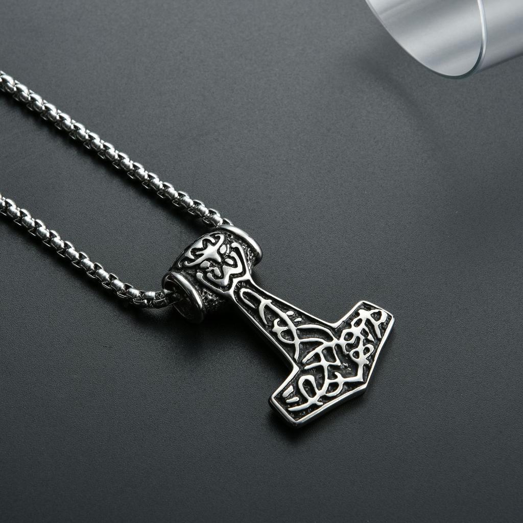 Nordic Thor's Hammer Pendant, Street Personality Trend Domineering Men's Viking Necklace, Stainless Steel Pendant