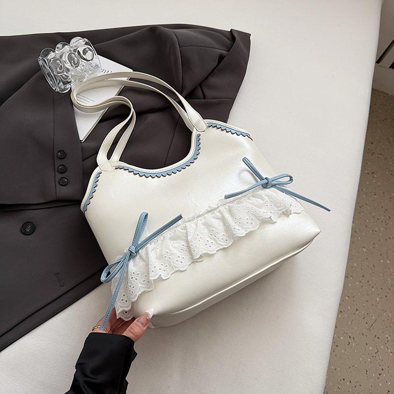 Fashion ballet style butterfly armpit bag women's new niche design shoulder bag large capacity tote bag