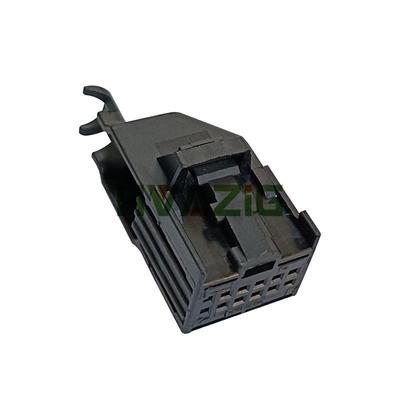Akcesoria do elektroniki samochodowej – Kable, adaptery, gniazda