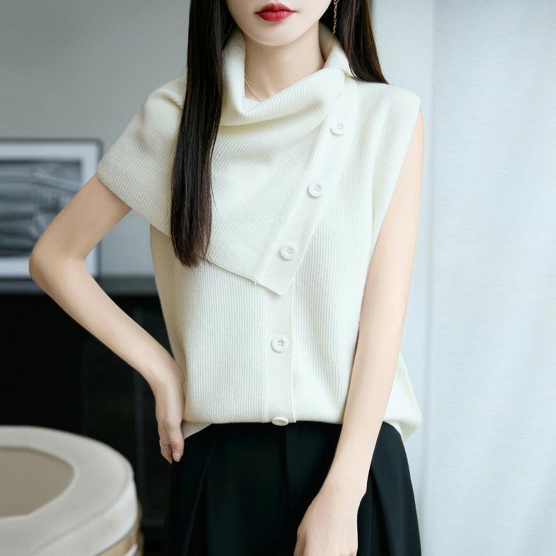 Women's 48s Fine Wool V-Neck Loose Fit Polo Shirt - Black & White Striped Knitwear