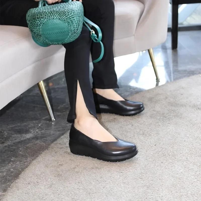 Fashion Women Fashion Wedge Heel Pumps 2025 Spring Summer Lightweight Platform Loafers Woman Soft Sole Comfort Casual Shoes Plus Size 42