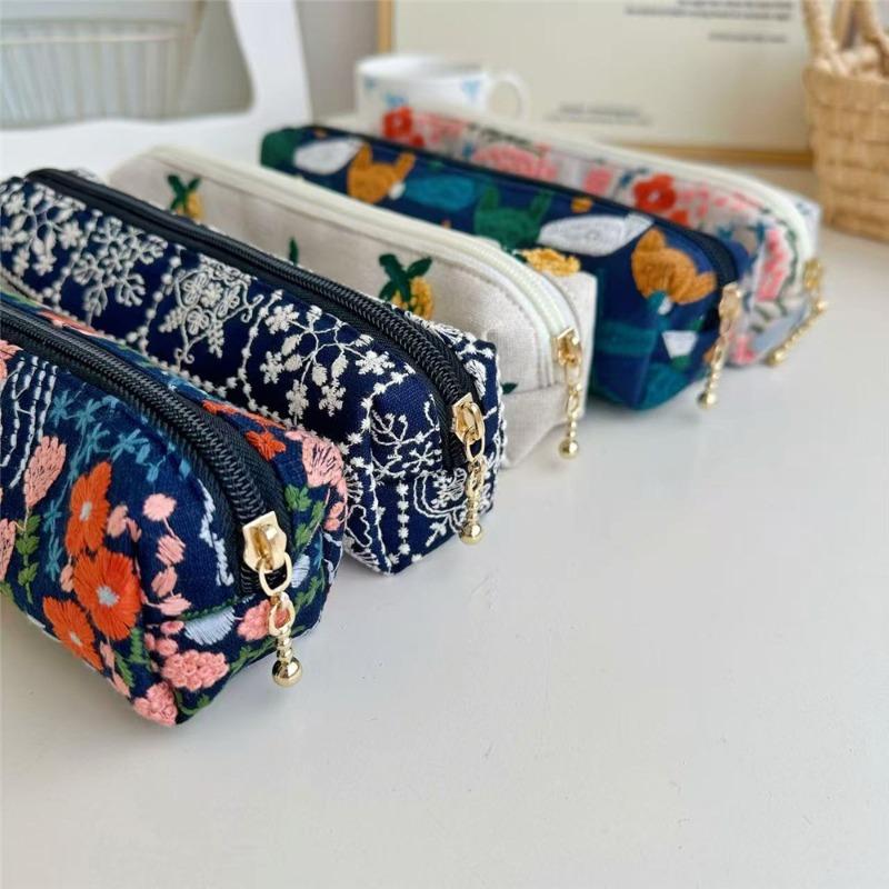 1Pcs Embroidered Exquisite Pencil Box with Retro Multi Color Pattern Details Stationery Storage Student Supplies