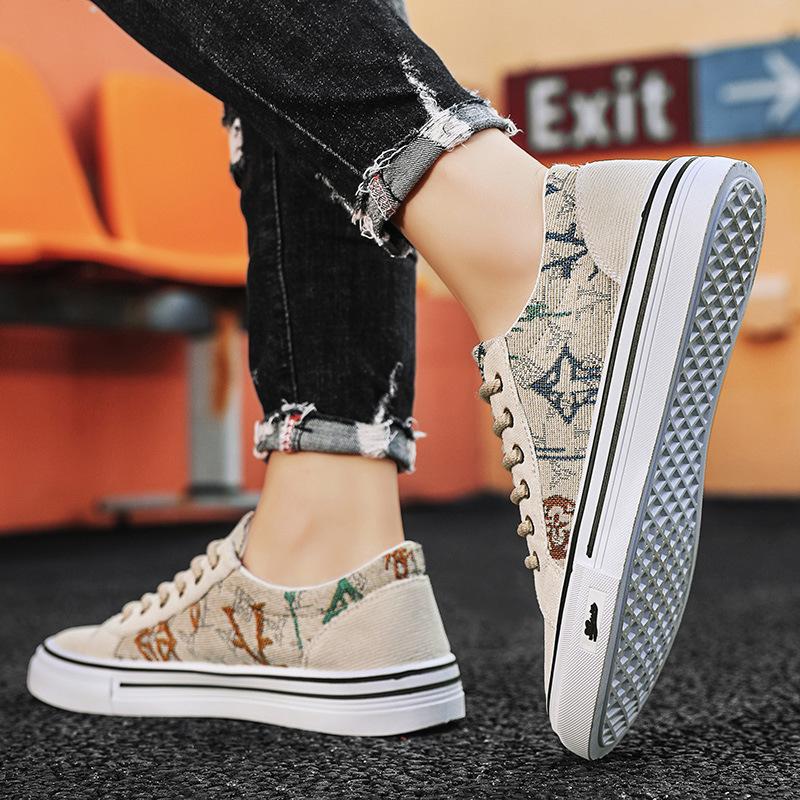

Canvas men s shoes spring breathable casual trendy men s cloth shoes men s trendy sports Korean version ins shoes board shoes 44 хакі