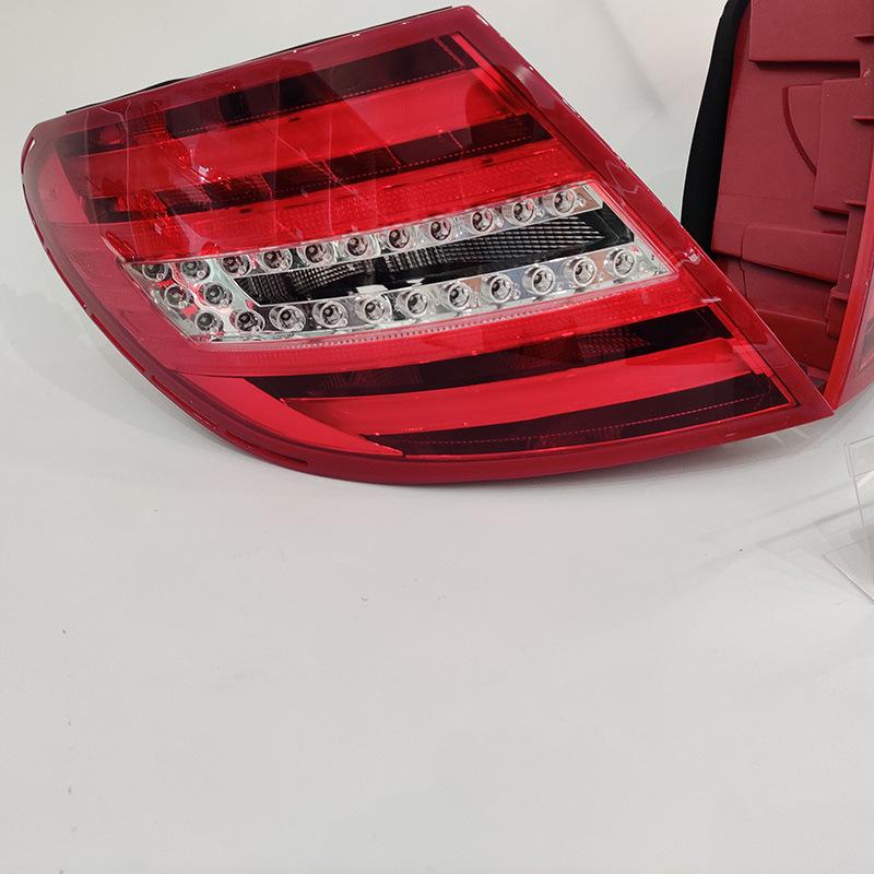 Compatible Mercedes-Benz C-Class (W204) Sequential Turn Signal Taillights for 09-12 European Version (US Standard).