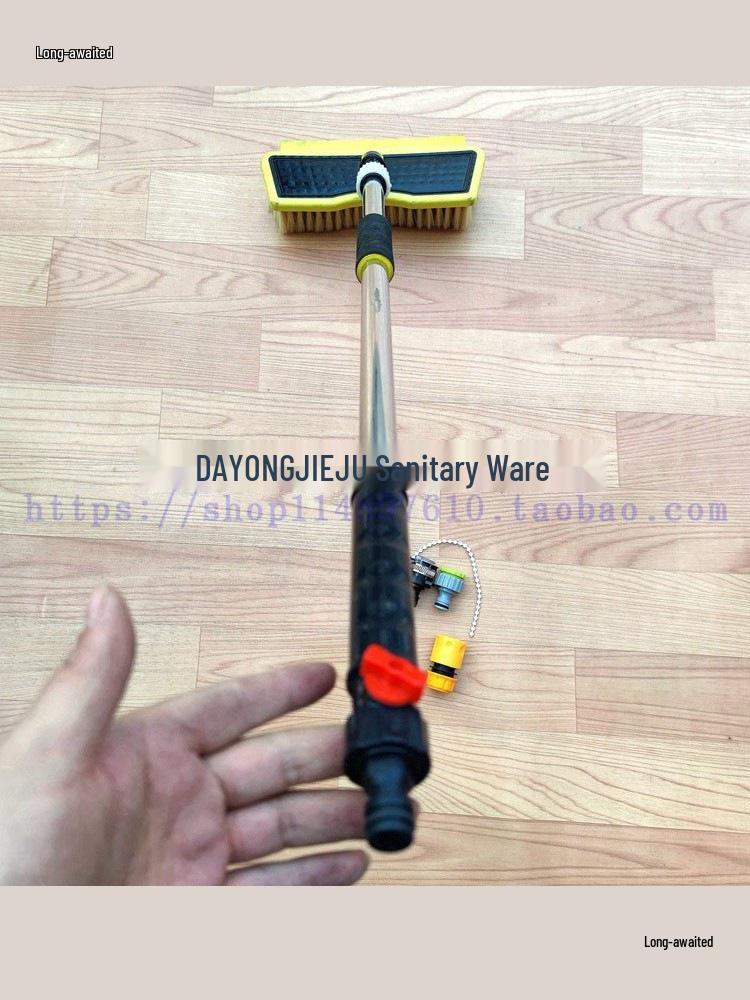 Telescopic Handle Car Wash Brush with Soft Bristles & Water Spray