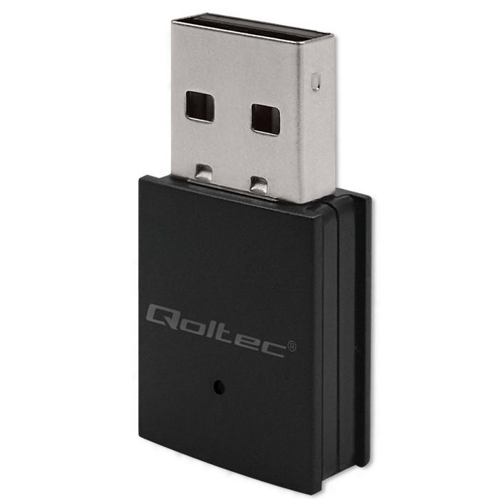 Qoltec Wall Charger 63W | 5-20V | 1.5-3A | USB Type C PD | USB QC 3.0 | Black