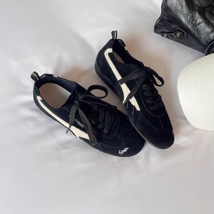 Leather retro black German training shoes women's 2025 summer new lace-up versatile Forrest Gump shoes sports casual racing shoes