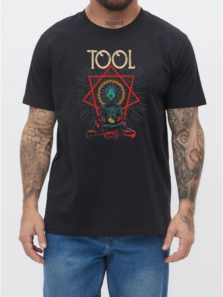

Черная футболка с принтом Tool rock L