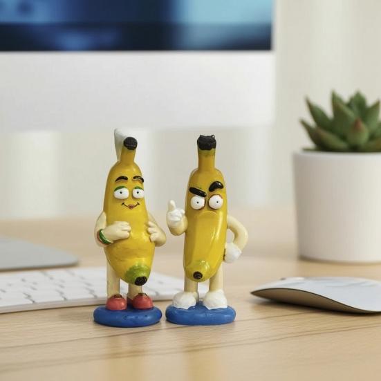 Mini Banana Figurine Ornament, Funny Banana Man Desktop Decoration with Happy And Angry Expressions, Resin Cute Collectible for Home Office Gift