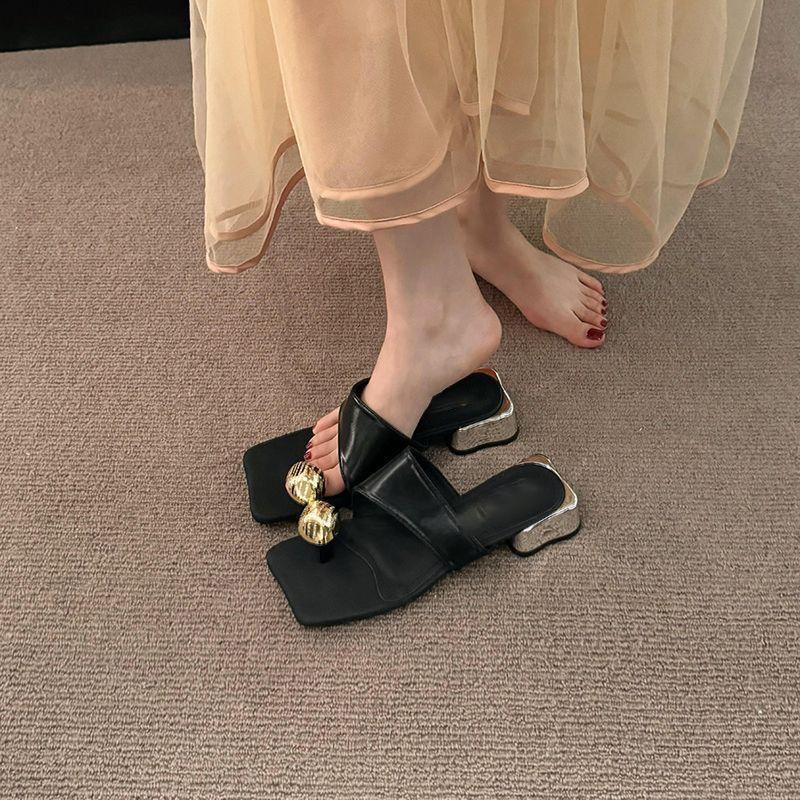 Thick heel and thin personalized set-toed Roman sandals 2025 summer and autumn new square head metal buckle toe slippers
