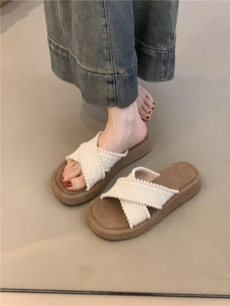 Ethnic Cool Slippers 2025 New Summer Vintage Woven Cross Bohemian Student Flat Roman Shoes