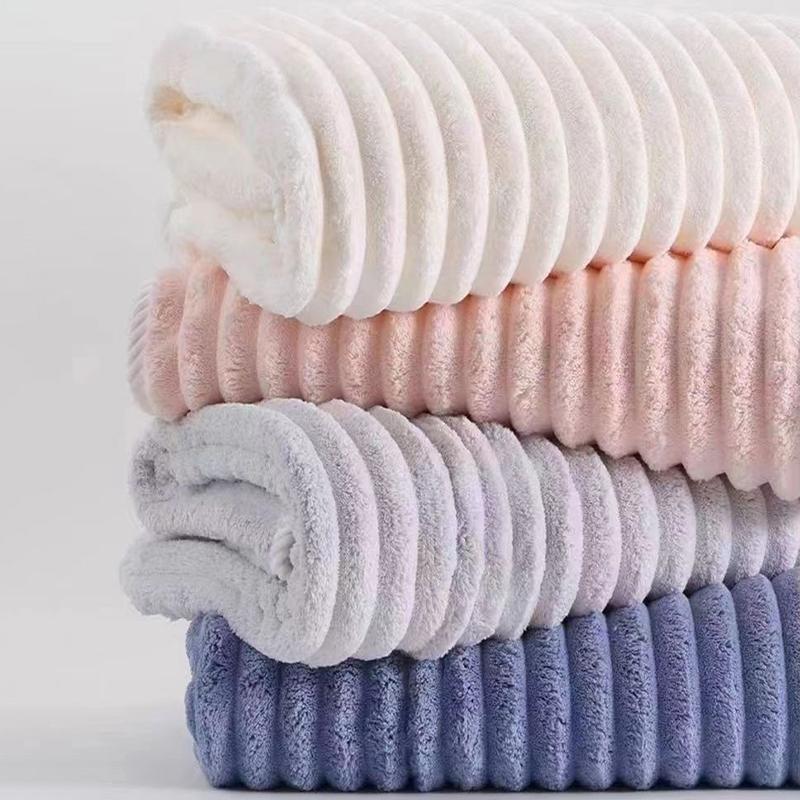High Quality Jelly Velvet Absorbent Coral Velvet Bath Towel, Household Thickened Non Shedding Plush Set Bathrobe