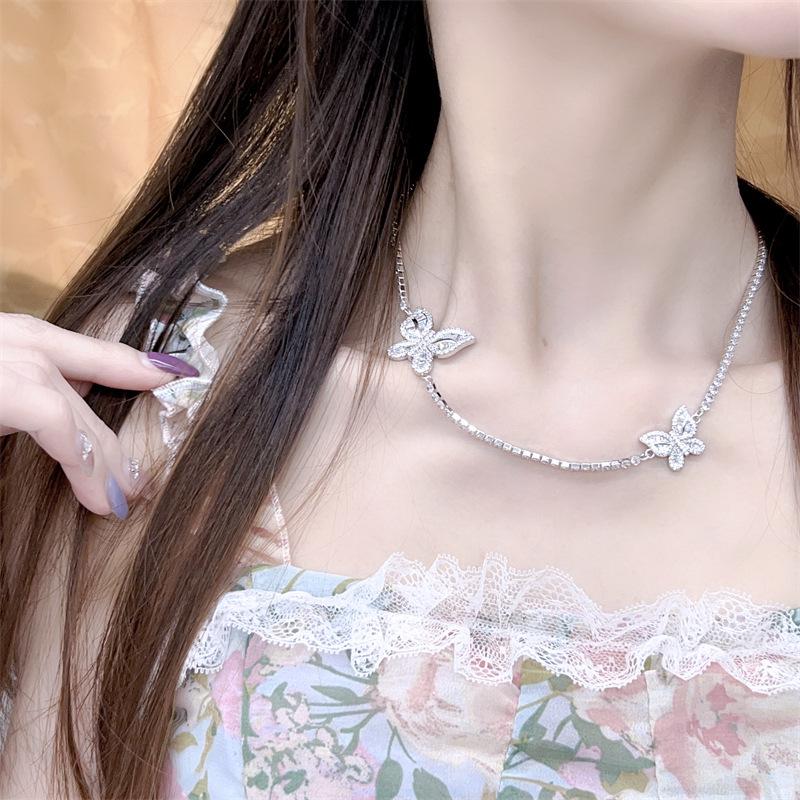 Elegant Butterfly Necklace: Aesthetic, Versatile Clavicle Chain for Women