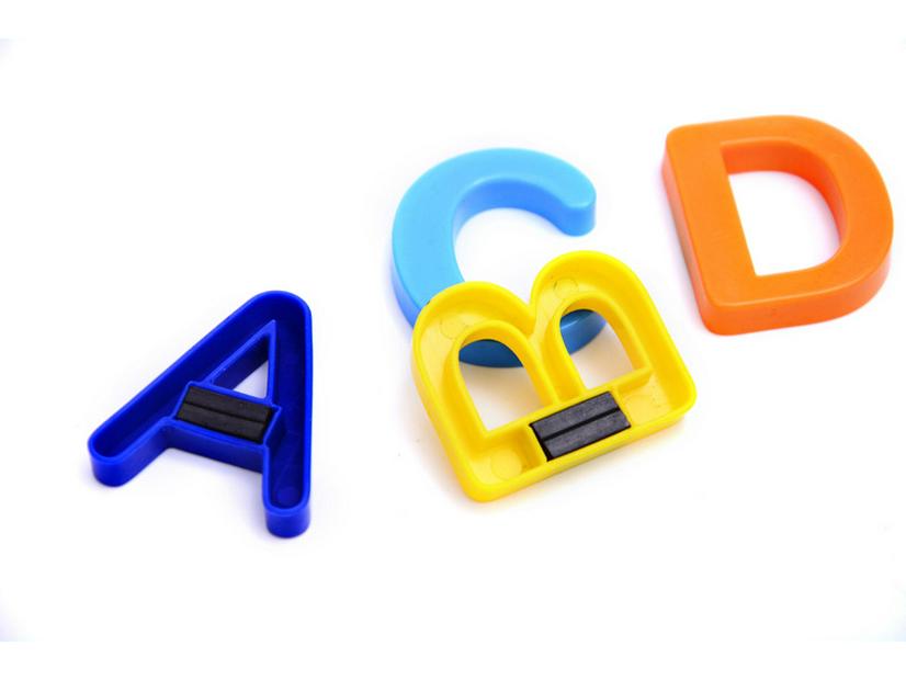 Children's Magnetic Uppercase Letter Stickers for Fun Early Education
