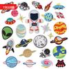 Conjunto de Patches Bordados de Desenho Animado de Astronauta Yi Nian: Decorações de Foguete, Planeta e Insígnia.