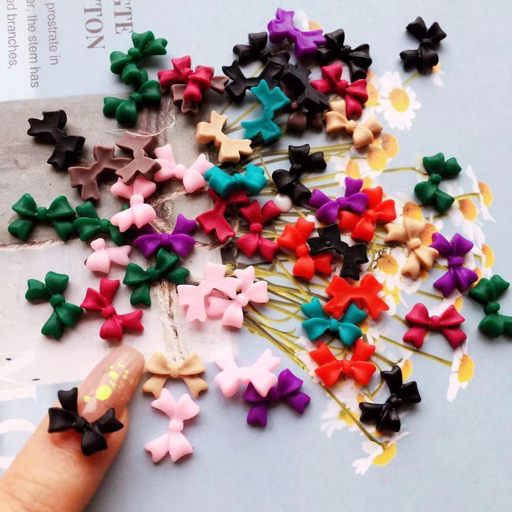 100pcs Resin Bowknot Nail Art Ornaments, Black & White Ribbon Style