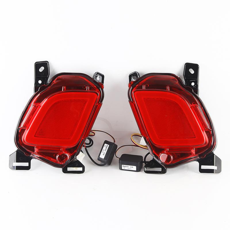 1 Pair reflector LED Rear Bumper Light Fog Lamp Brake Light Turn Signal For Toyota Highlander 2015 2016 2017 2018