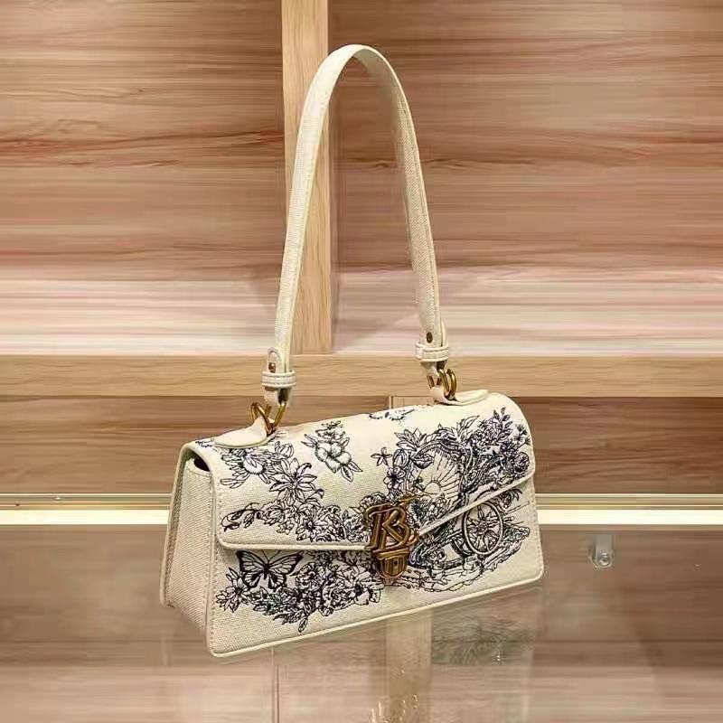 Dámská kožená taška pod paži Nová podzimní a zimní vysoce kvalitní všestranná taška Vyšívaná taška přes rameno Crossbody