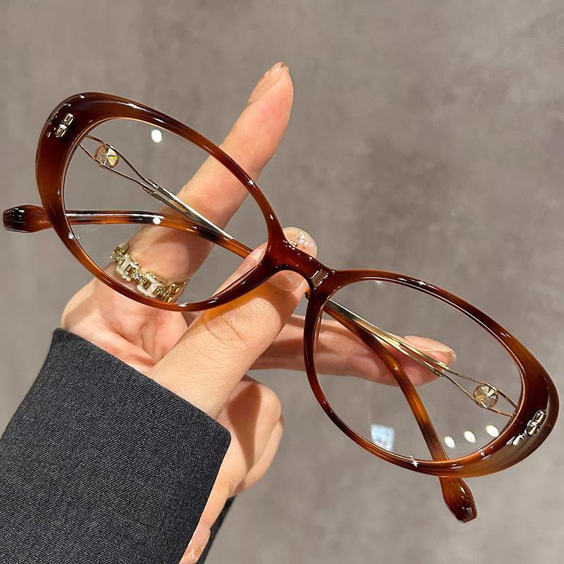 

Fashionable No-makeup Reading Glasses For Women, High-end Oval Frame Anti-blue Light Retro Cat-eye Reading Glasses 9521 +100 красный