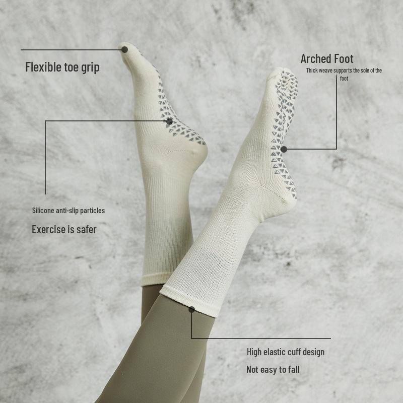 Women's Non-Slip Five-Finger Yoga Pilates Socks, Sweat-Absorbent Mid-Tube for Spring/Summer