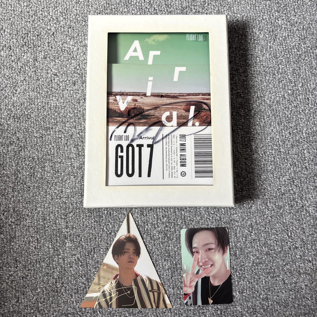 

[USED] GOT7 Youngjae Autographed CD FLIGHT LOG: Arrival