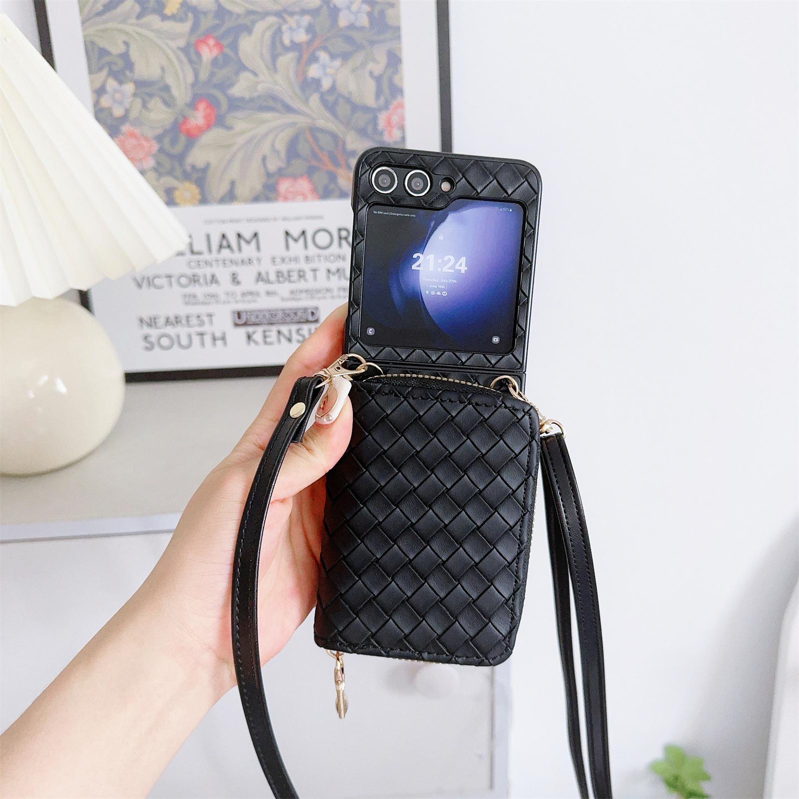 

For Samsung Galaxy Z Flip5 5G Phone Case PC+PU Leather Phone Shell with Shoulder Strap D