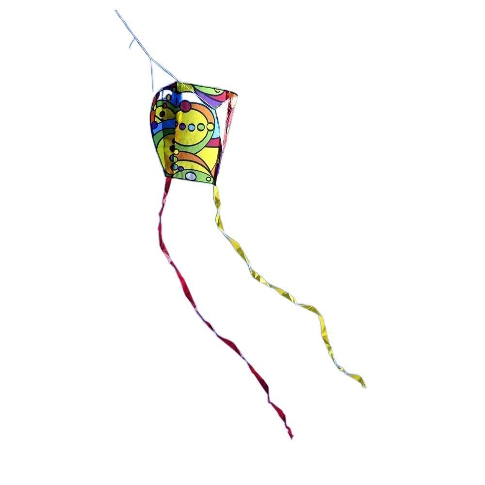Neuer Easy Fly Regenbogen-Gleitschirmdrachen mit Drachenleine aus reißfestem Polyester. Taschendrachen mit gutem Flugverhalten und langem Schwanz. Ideal für Outdoor-Aktivitäten.