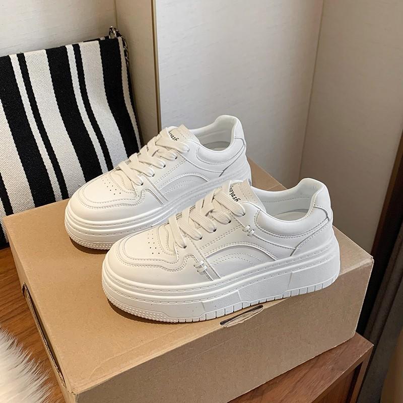 

Корейская версия модных универсальных простых белых туфель на платформе для женщин весна 2025 года, новые удобные и легкие повседневные спортивные туфли 40 белый