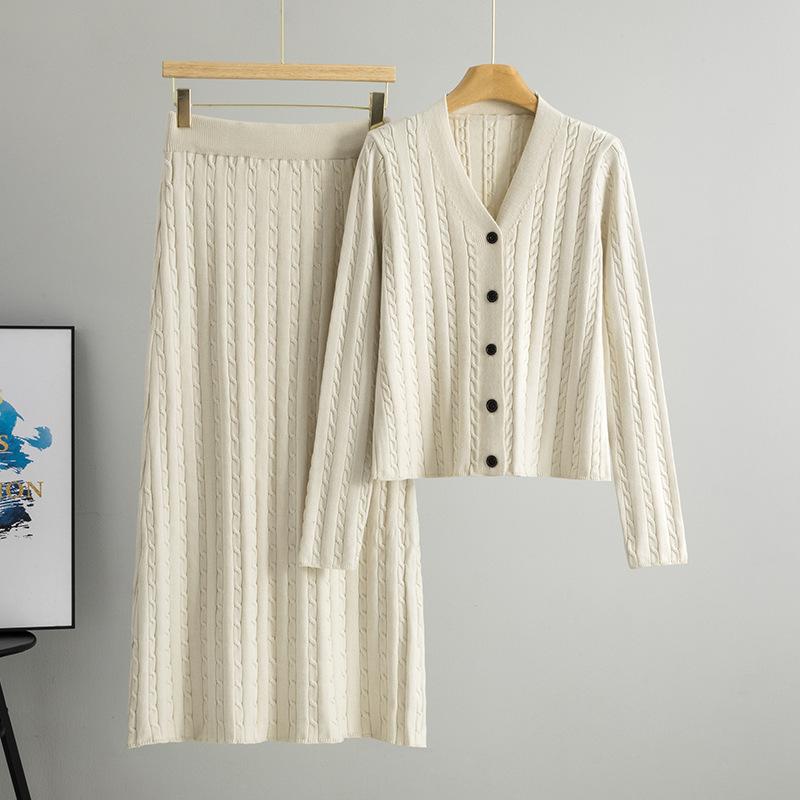 Fashionable Set of Linen Pattern Knitted Cardigan Top for Women's Autumn and Winter New High Waist and Hip Skirt