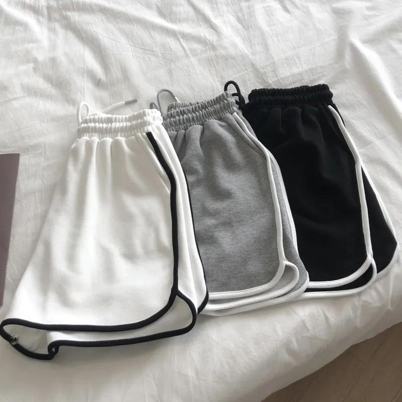 Damer Randiga Casual Shorts Koreanska Harajuku Lösa All Match Sportshorts Sommarmode Enkla Yoga Tunn Mini Shorts Dam