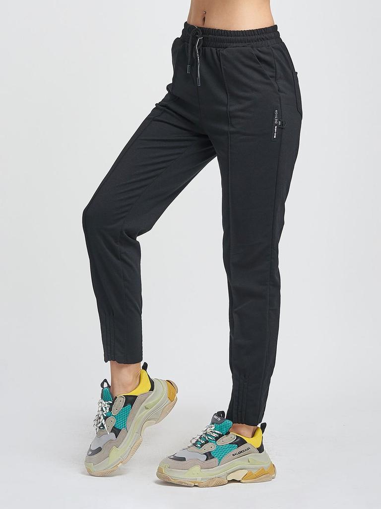 Sweatpants with Arrows ISSA Plus