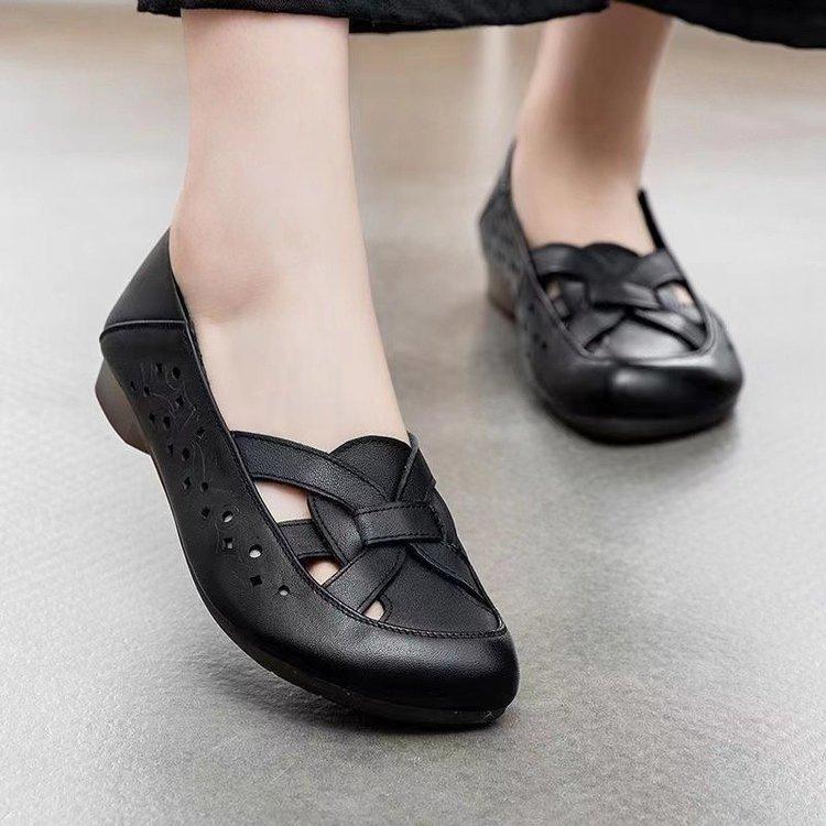 Summer new soft sole soft surface hollow retro hole shoes flat heel single shoes