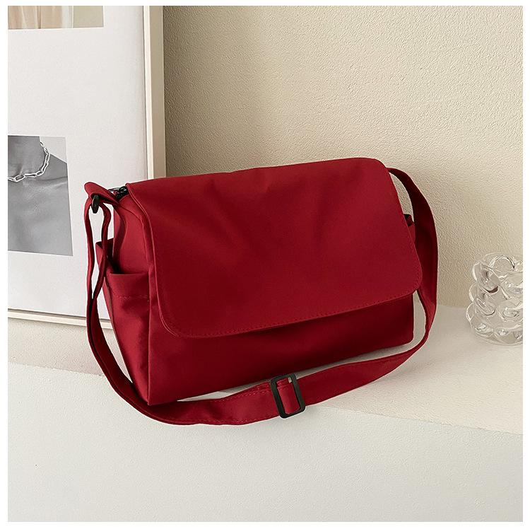 Women s Shoulder Bag Fashionable Student Book Diagonal Shoulder Bag Large Capacity Travel Handbag Oxford Cloth Big Bags 30.5cmX20cmX14.5cm