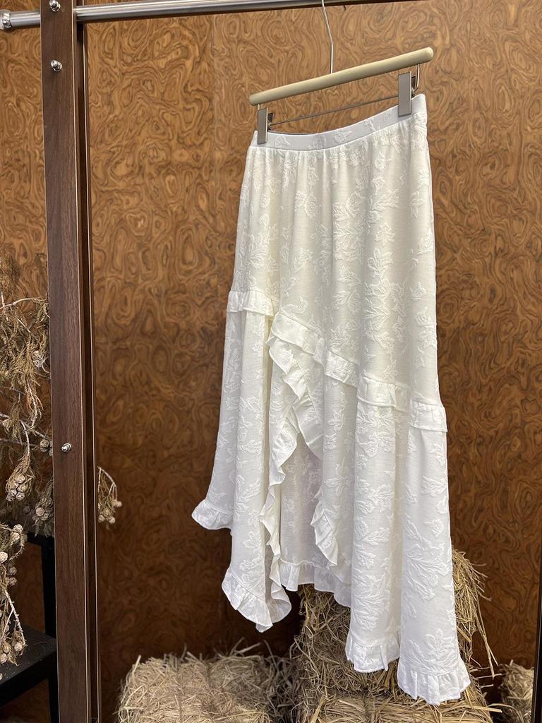AS Designer 2026 Spring Irregular Dark Jacquard Ruffle Lace Skirt