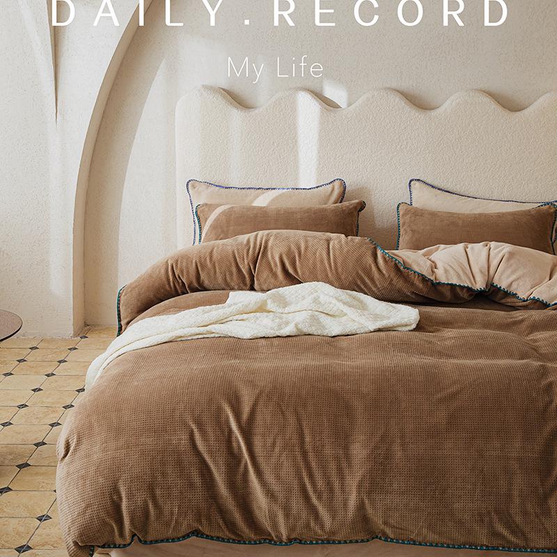 Nordic Light Luxury Coral Fleece Winter Bedding Set - Milk Velvet Waffle, Double-Sided Duvet Cover and Bed Sheet